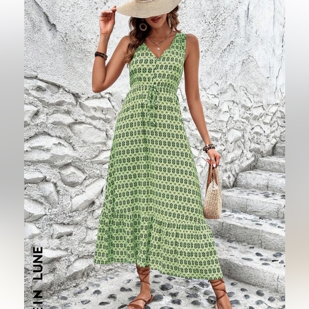 SHEIN LUNE Women Fashionable Printed Sleeveless V-Neck Dress Green 8/10 … - Picture 4 of 12